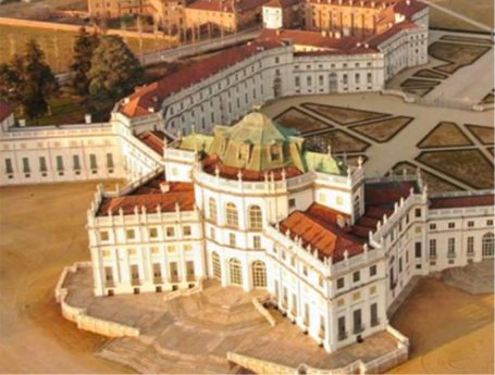 23-fom-sito-web-asset-stupinigi-carosello-5-600x503-min